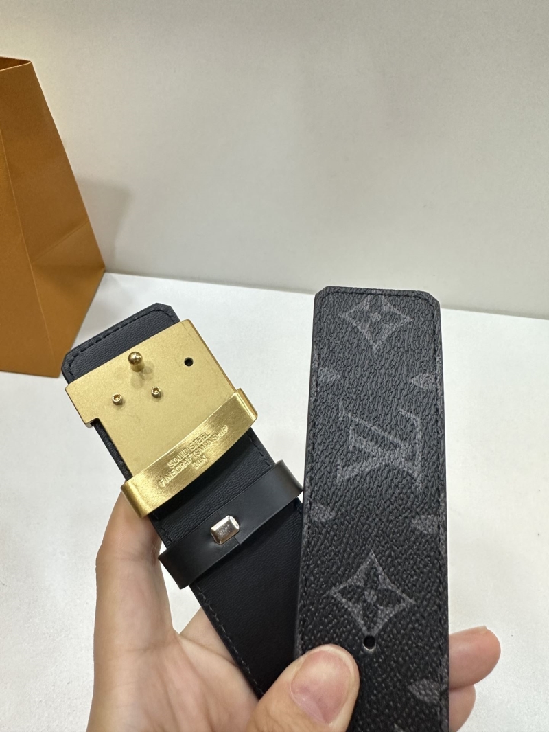 Louis Vuitton Belts